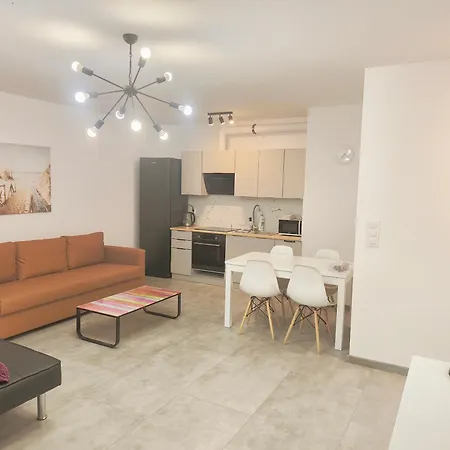 Lighthouse & Parking Apartment *